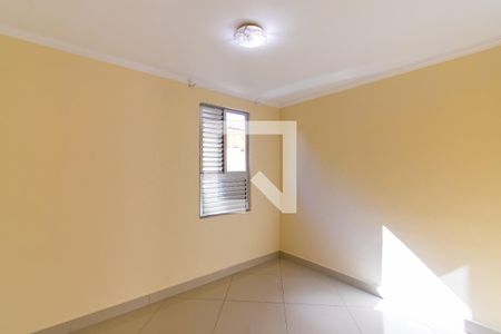 Quarto 1 de apartamento para alugar com 2 quartos, 42m² em Jardim Sapopemba, São Paulo