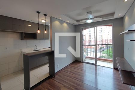 Sala/ Cozinha  de apartamento para alugar com 2 quartos, 58m² em Vila Satúrnia, Campinas