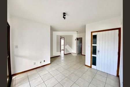Sala de apartamento para alugar com 3 quartos, 96m² em Barra, Salvador