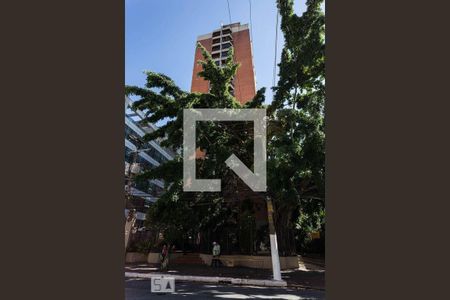 Apartamento à venda com 60m², 1 quarto e 1 vaga Apartamento à venda com 60m², 1 quarto e 1 vagaFachada