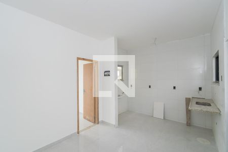 Sala de apartamento para alugar com 1 quarto, 30m² em Olaria, Rio de Janeiro