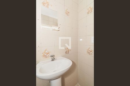 Banheiro  de casa para alugar com 1 quarto, 48m² em Jardim Brasil (zona Norte), São Paulo