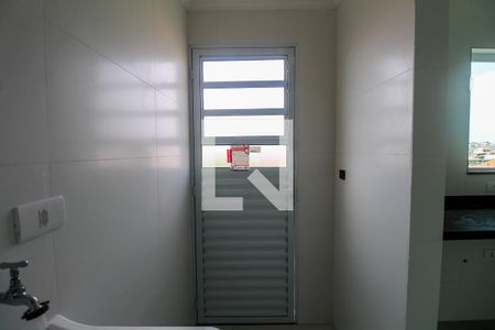 Casa à venda com 97m², 2 quartos e 4 vagas Casa à venda com 97m², 2 quartos e 4 vagasÁrea de Serviço