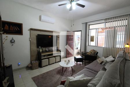 Sala de casa à venda com 3 quartos, 360m² em Cidade de Deus, Rio de Janeiro