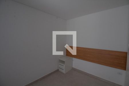Quarto 2 de apartamento para alugar com 2 quartos, 39m² em Vila Graciosa, São Paulo