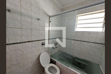 Casa à venda com 137m², 3 quartos e 2 vagasBanheiro 2