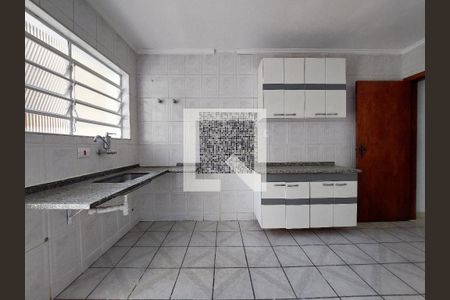 Casa à venda com 137m², 3 quartos e 2 vagasCozinha