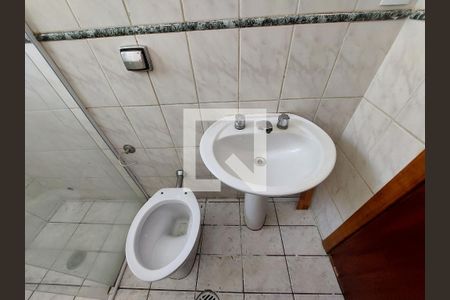 Casa à venda com 137m², 3 quartos e 2 vagasBanheiro 1