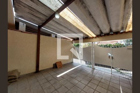 Casa à venda com 137m², 3 quartos e 2 vagasGaragem