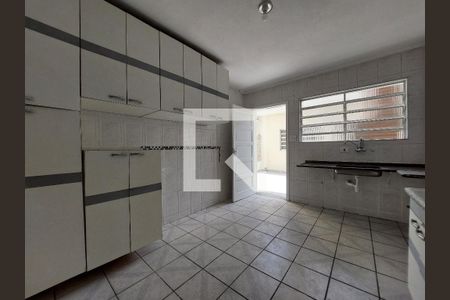 Casa à venda com 137m², 3 quartos e 2 vagasCozinha