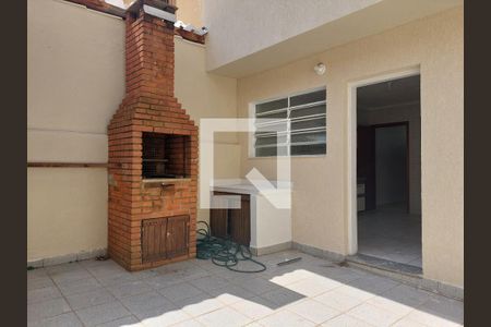 Casa à venda com 137m², 3 quartos e 2 vagasQuintal