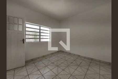 Casa à venda com 137m², 3 quartos e 2 vagasQuarto - Área de Serviço