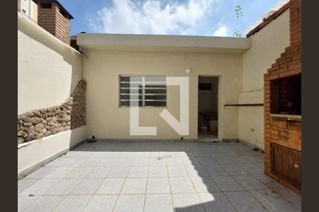 Casa à venda com 137m², 3 quartos e 2 vagasQuintal