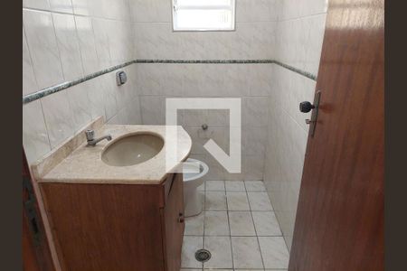 Casa à venda com 137m², 3 quartos e 2 vagasLavabo