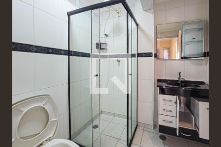 Banheiro Social de apartamento para alugar com 2 quartos, 93m² em Vila Maia, Guarujá