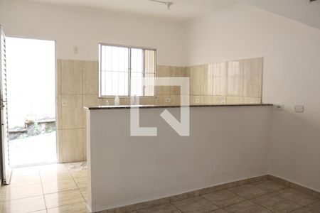 Sala de casa de condomínio para alugar com 2 quartos, 50m² em Vila Zelina, São Paulo