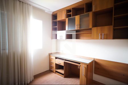 Quarto 1 de apartamento para alugar com 3 quartos, 200m² em Ouro Preto, Belo Horizonte