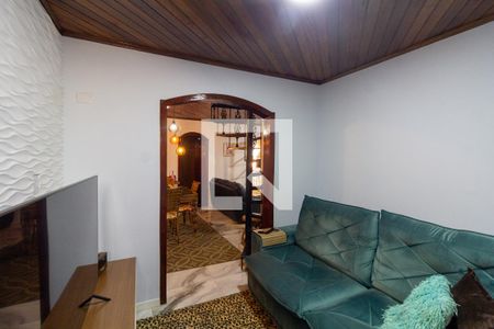 Casa à venda com 520m², 5 quartos e 2 vagas Casa à venda com 520m², 5 quartos e 2 vagasSala