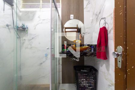 Casa à venda com 520m², 5 quartos e 2 vagas Casa à venda com 520m², 5 quartos e 2 vagasBanheiro