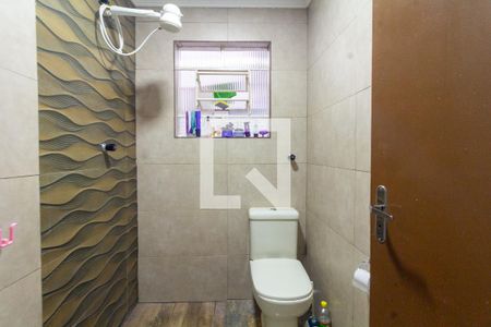 Casa à venda com 520m², 5 quartos e 2 vagas Casa à venda com 520m², 5 quartos e 2 vagasBanheiro