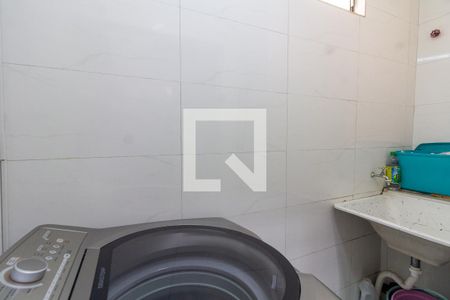 Casa à venda com 520m², 5 quartos e 2 vagas Casa à venda com 520m², 5 quartos e 2 vagasLavanderia