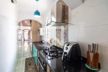 Casa à venda com 520m², 5 quartos e 2 vagas Casa à venda com 520m², 5 quartos e 2 vagasBANHEIRO