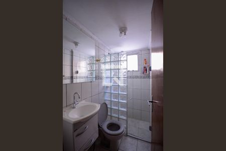 Banheiro  de apartamento à venda com 2 quartos, 52m² em Jardim Celeste, São Paulo