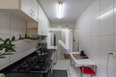 Apartamento à venda com 69m², 2 quartos e 1 vagaCozinha 