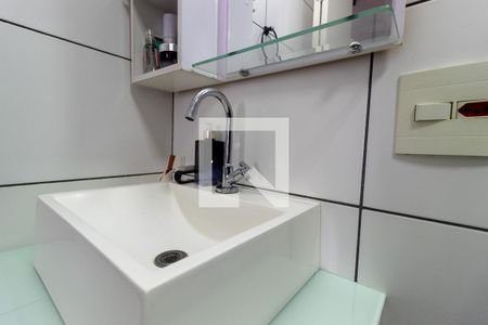Apartamento à venda com 69m², 2 quartos e 1 vagaPia Banheiro Social 