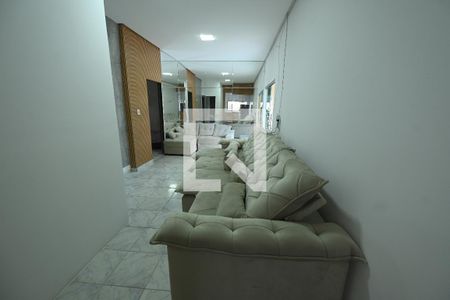 Sala de casa de condomínio para alugar com 3 quartos, 108m² em Vila Isaura, Goiânia