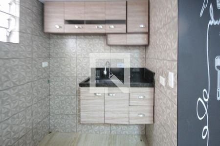 Cozinha de casa para alugar com 2 quartos, 45m² em Jardim Novo Carrão, São Paulo