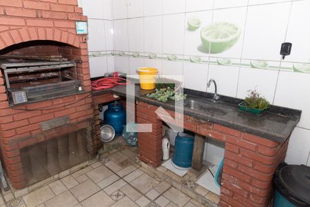 Casa de condomínio à venda com 160m², 3 quartos e 2 vagas Casa de condomínio à venda com 160m², 3 quartos e 2 vagasChurrasqueira