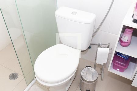 Casa de condomínio à venda com 160m², 3 quartos e 2 vagas Casa de condomínio à venda com 160m², 3 quartos e 2 vagasBanheiro da Suíte 3