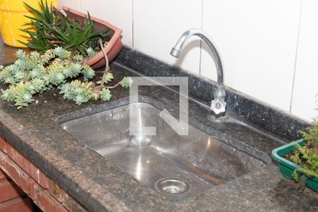 Casa de condomínio à venda com 160m², 3 quartos e 2 vagas Casa de condomínio à venda com 160m², 3 quartos e 2 vagasChurrasqueira