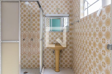 Casa para alugar com 219m², 3 quartos e 5 vagasBanheiro Social