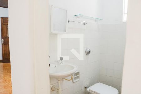 Banheiro 1 de casa à venda com 4 quartos, 142m² em Vila Vitorio Mazzei, São Paulo