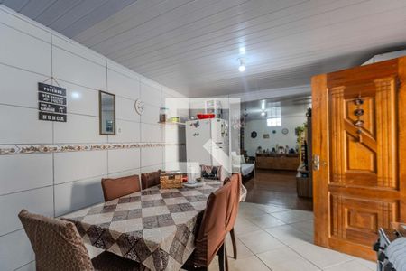 Casa à venda com 27m², 2 quartos e 2 vagasCozinha