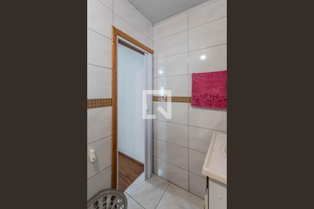 Casa à venda com 27m², 2 quartos e 2 vagasBanheiro