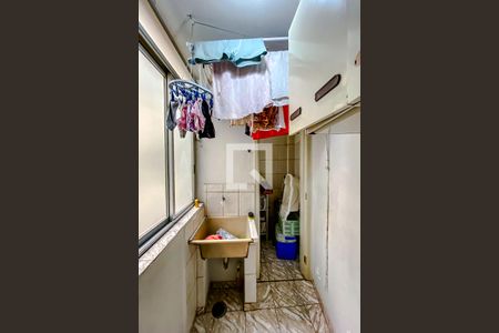 Apartamento à venda com 58m², 1 quarto e sem vagaÁrea de Serviço