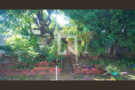 Casa à venda com 82m², 2 quartos e 1 vagaQuintal