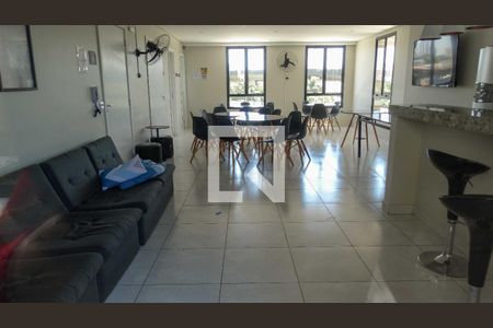 Apartamento à venda com 36m², 2 quartos e 1 vaga Apartamento à venda com 36m², 2 quartos e 1 vagaÁrea comum - Salão de festas