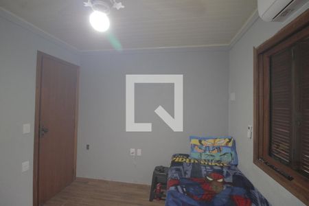 Quarto 2 de casa à venda com 4 quartos, 250m² em Niterói, Canoas