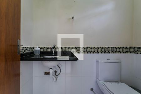 Lavabo de casa de condomínio para alugar com 3 quartos, 133m² em Botujuru, Mogi das Cruzes