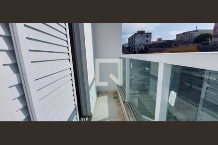 Casa à venda com 163m², 3 quartos e 6 vagas Casa à venda com 163m², 3 quartos e 6 vagasVaranda Quarto 1 suíte