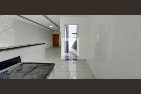 Casa à venda com 163m², 3 quartos e 6 vagas Casa à venda com 163m², 3 quartos e 6 vagasCozinha