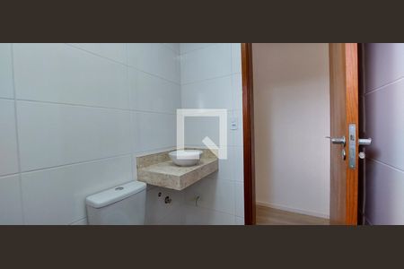 Casa à venda com 163m², 3 quartos e 6 vagas Casa à venda com 163m², 3 quartos e 6 vagasBanheiro 2