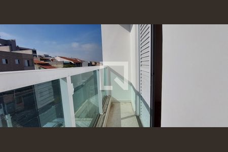 Casa à venda com 163m², 3 quartos e 6 vagas Casa à venda com 163m², 3 quartos e 6 vagasVaranda Quarto 1 suíte