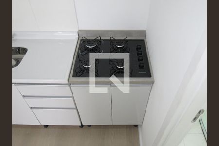 Sala/Cozinha - Cooktop de apartamento para alugar com 2 quartos, 33m² em Vila Guedes, São Paulo