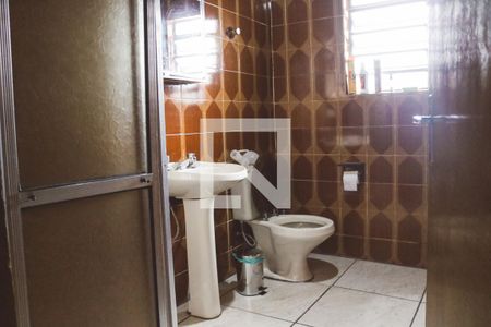 Casa à venda com 300m², 3 quartos e 3 vagas Casa à venda com 300m², 3 quartos e 3 vagasBanheiro