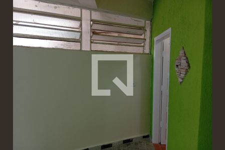 Sala/Cozinha de casa para alugar com 1 quarto, 55m² em Parque Maria Helena, São Paulo